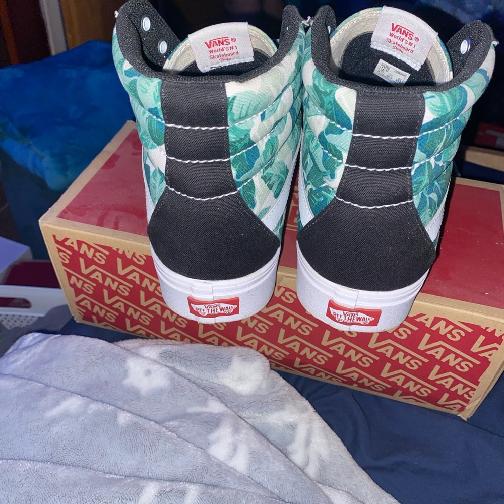 Personal Customized Vans